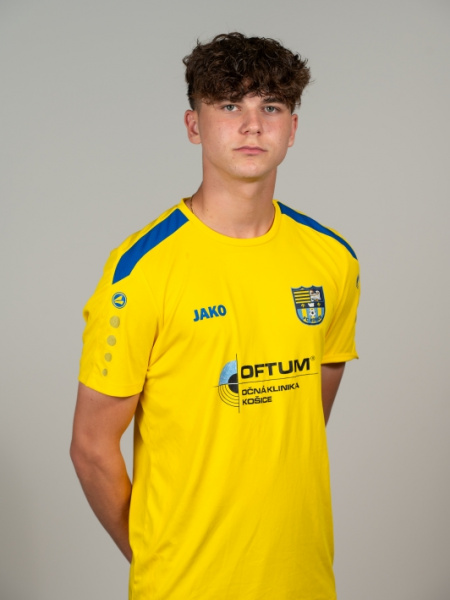DOMINIK TÓTH