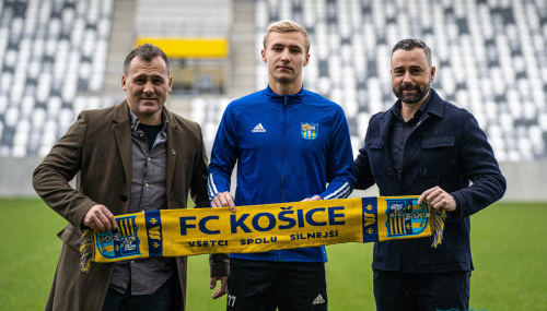 AKADÉMIA I Jakub Jakubko podpísal profesionálnu zmluvu.