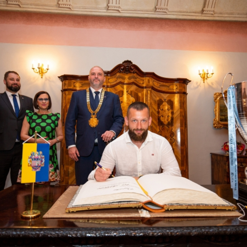  Pozvanie Primátora mesta Košice v Historickej radnici.