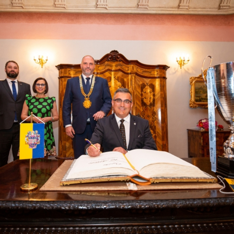  Pozvanie Primátora mesta Košice v Historickej radnici.