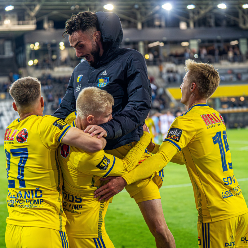  Semifinále play-off o EKL: FC Košice_Podbrezová