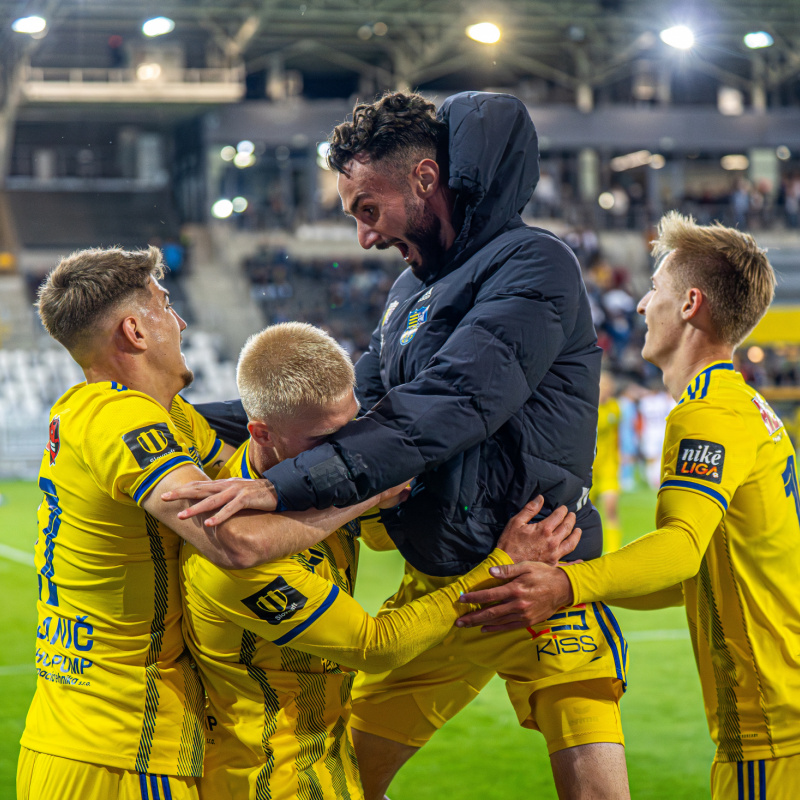  Semifinále play-off o EKL: FC Košice_Podbrezová