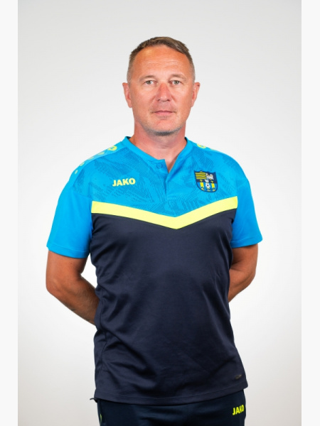 MAROŠ GUĽVAS