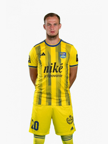 Peter Kavka (C)