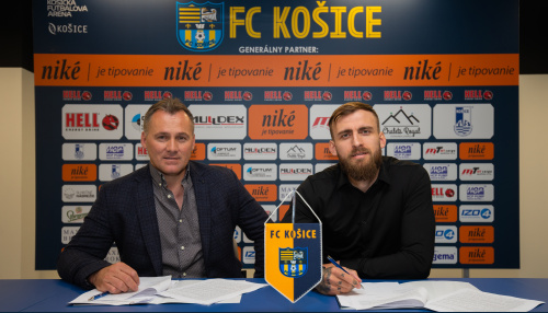 Prvá posila do žlto-modrej rodiny pred novou sezónou je tu. Prichádza Žan Medved.