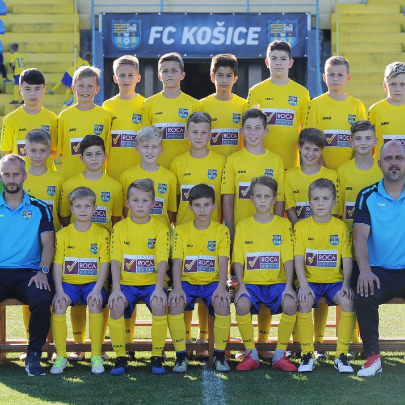 U12