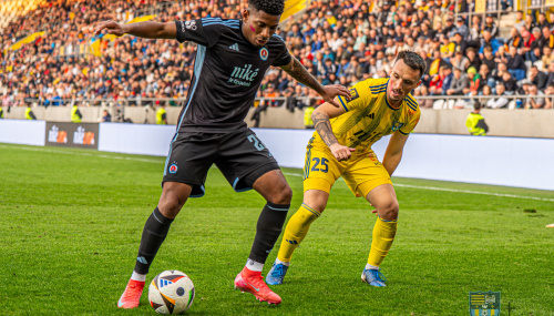 ZAOSTRENÉ NA SÚPERA: Slovan už lídrom a s cenným skalpom Raya