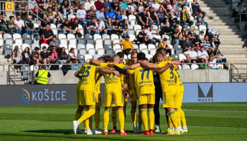 Žlto-modrí v letnej príprave na ihriskách súperov